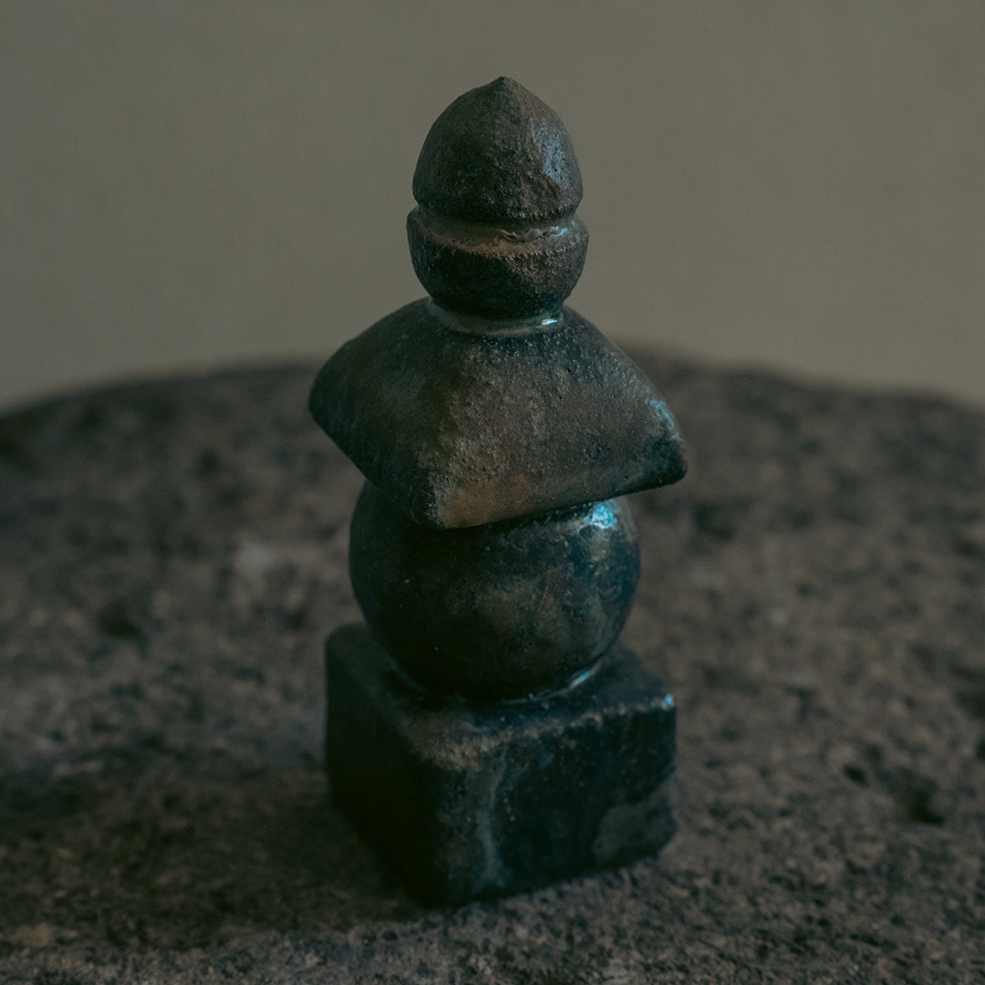 稲吉オサム 五輪塔(2-21-9)