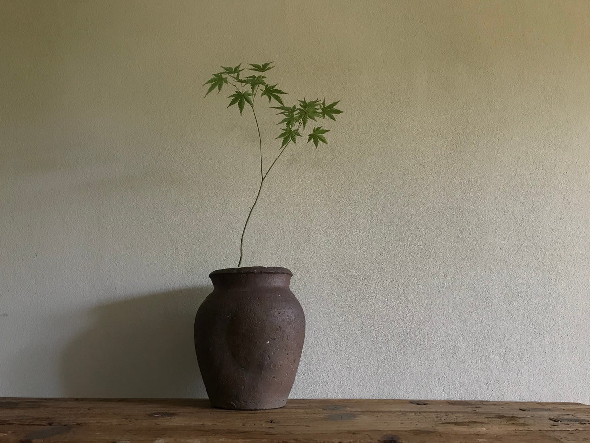 Tokoname ware jar