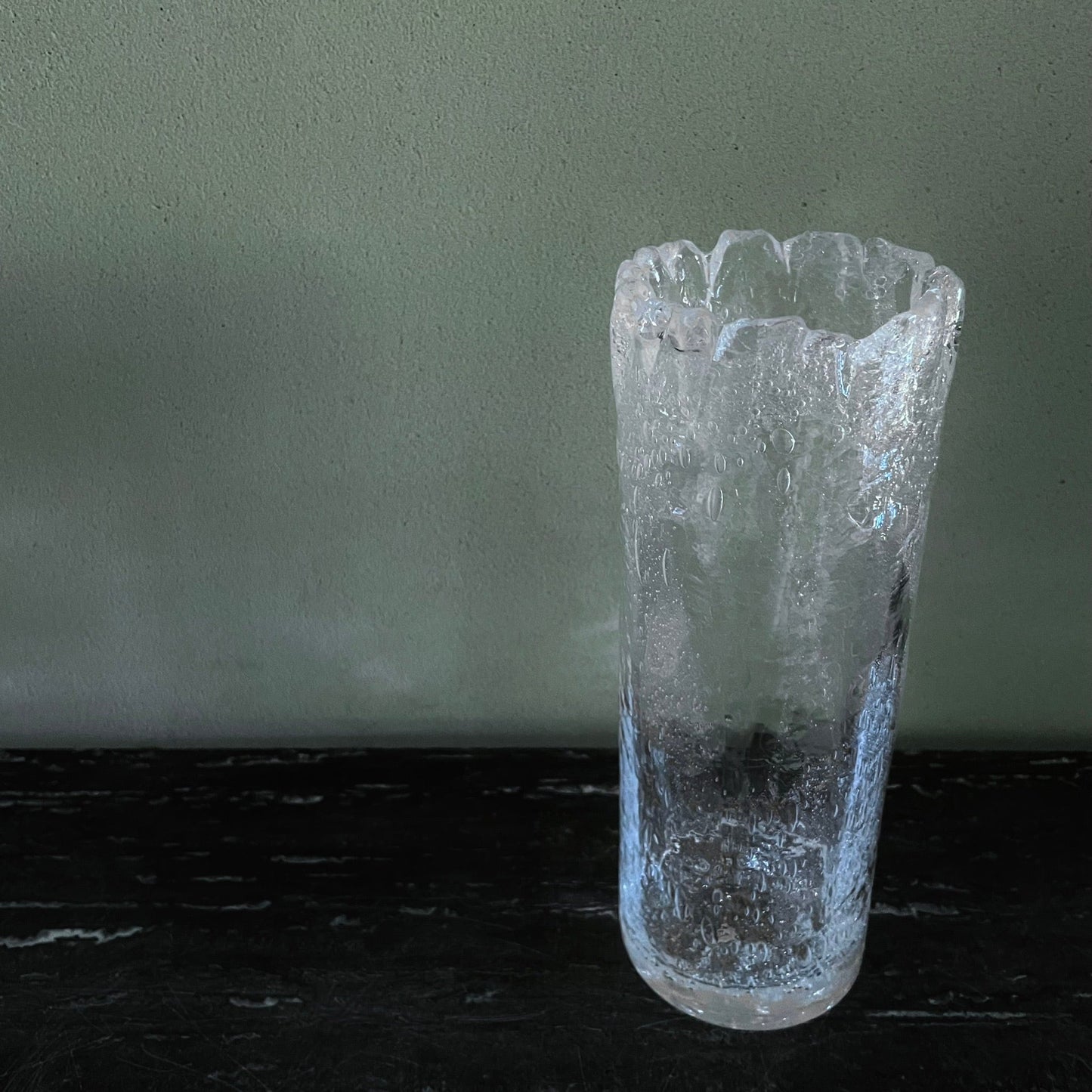 Naoya Arakawa Thin Crown