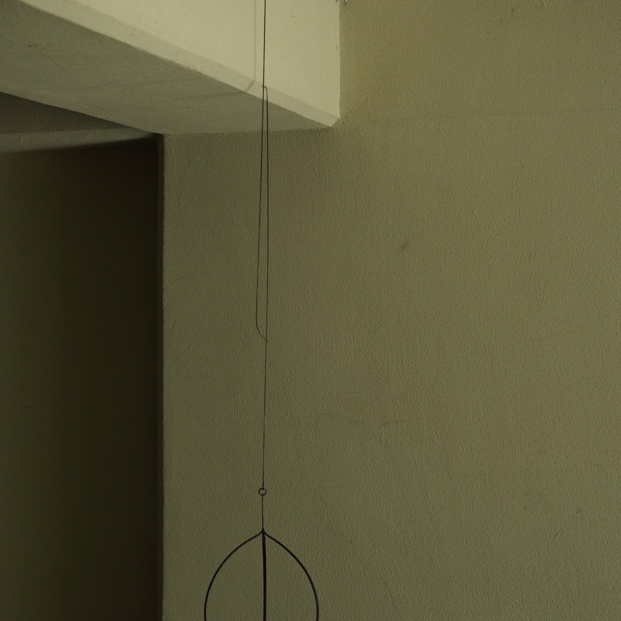 Flower Vase by Yo Samejima