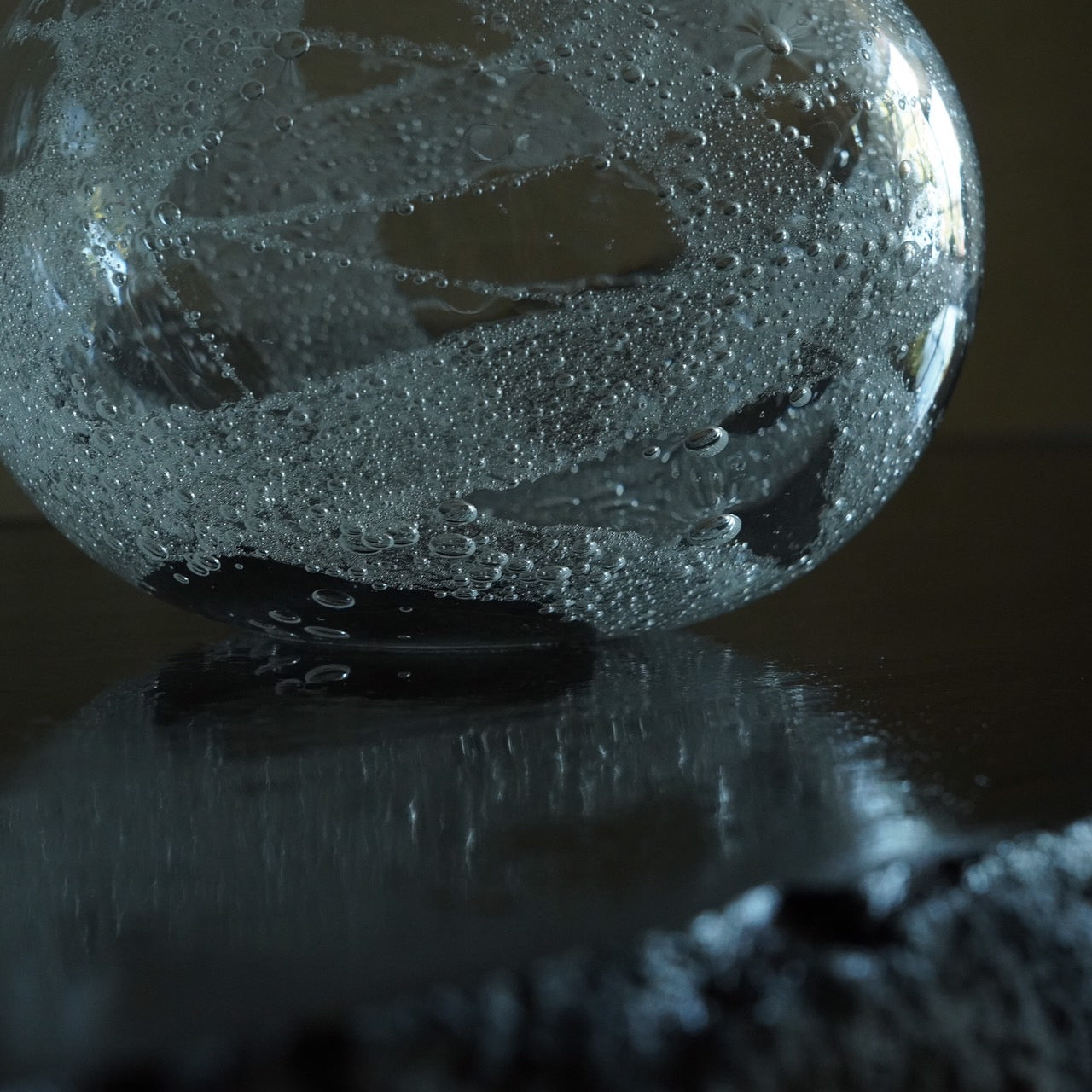 Oval Vase Cracked Naoya Arakawa