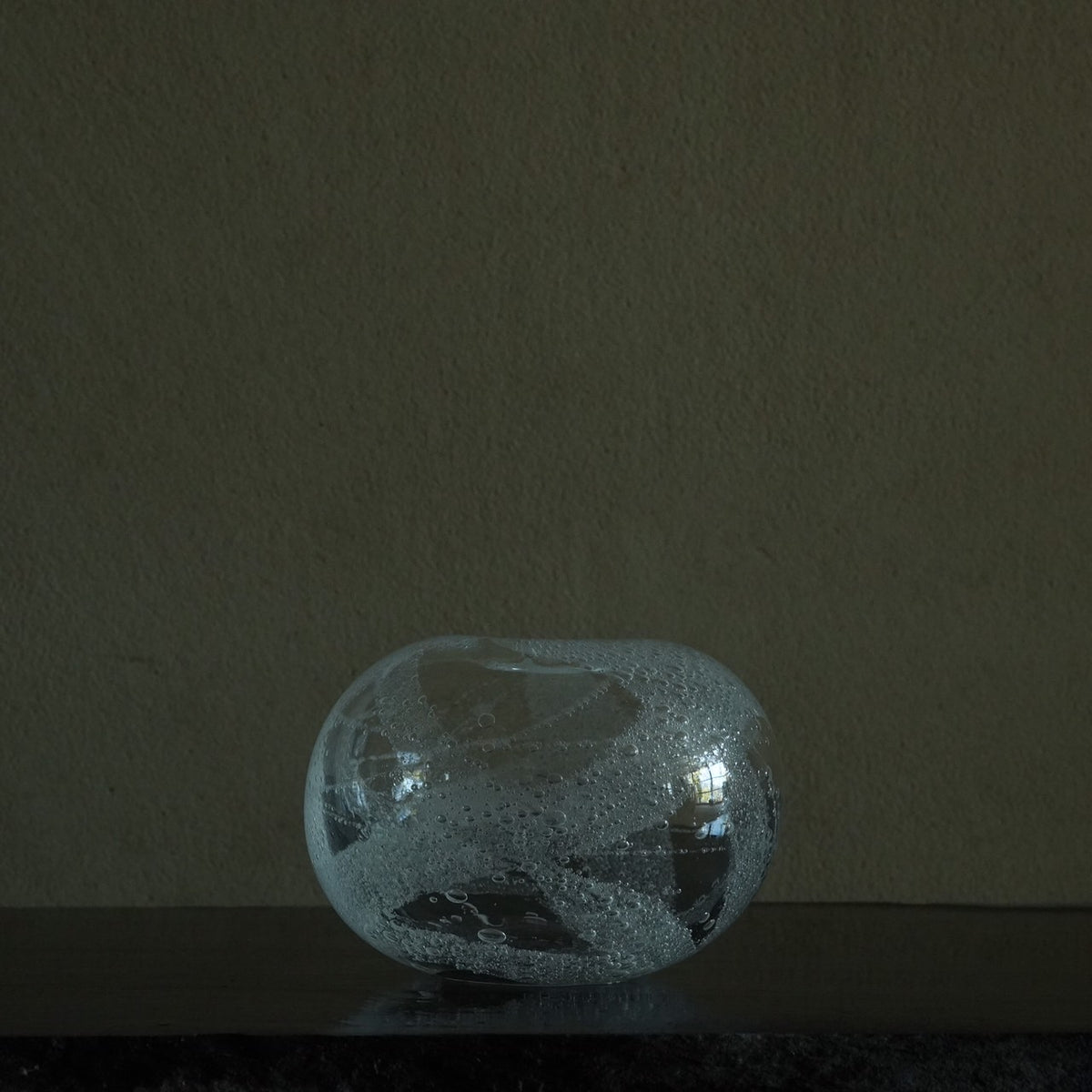 Oval Vase Cracked Naoya Arakawa