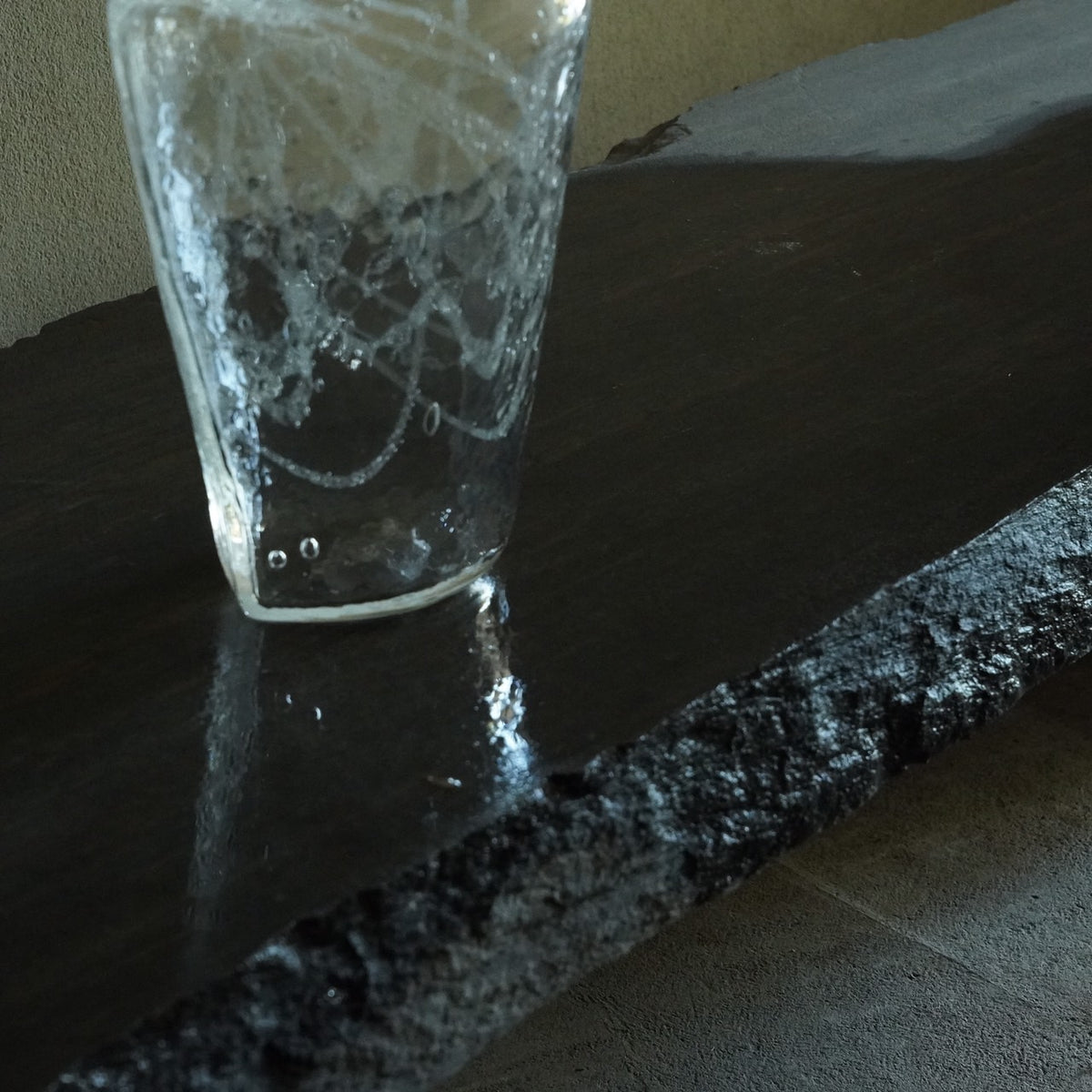 Oval Vase Cracked Naoya Arakawa