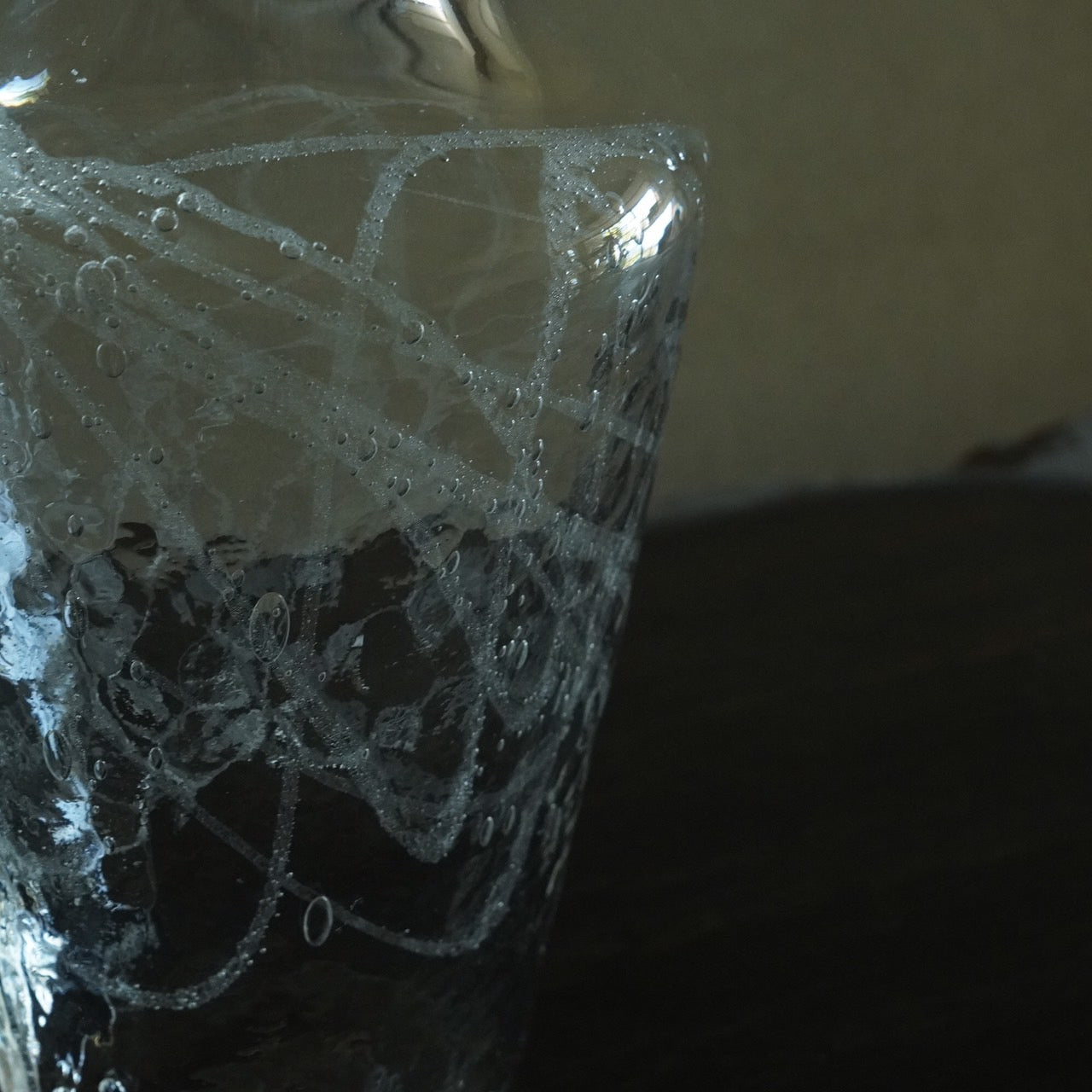 Oval Vase Cracked Naoya Arakawa