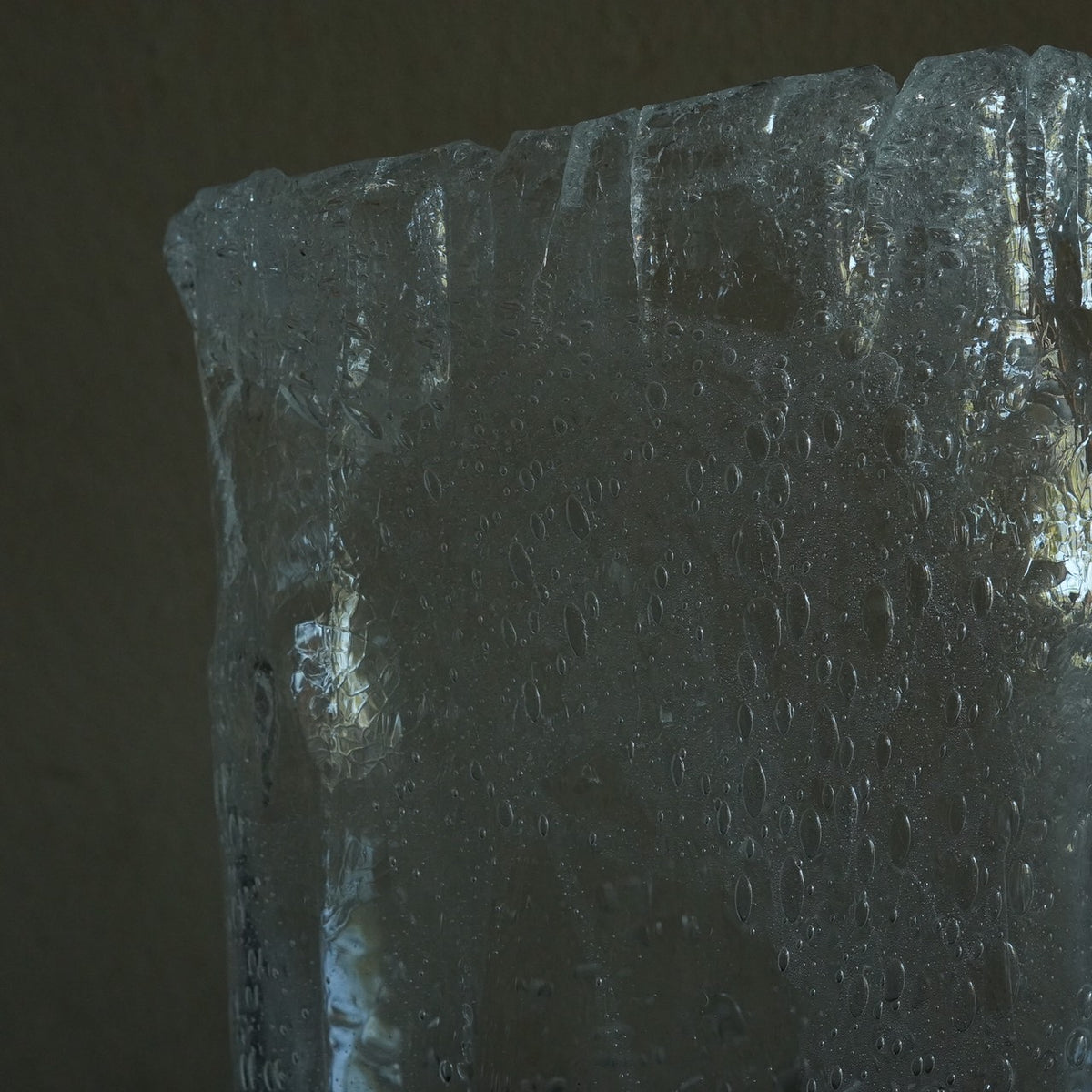 Oval Vase Cracked Naoya Arakawa