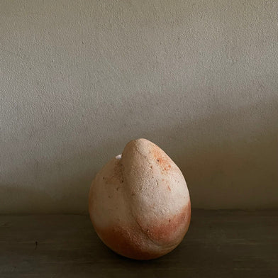 Flower vase by Junko Shimomura