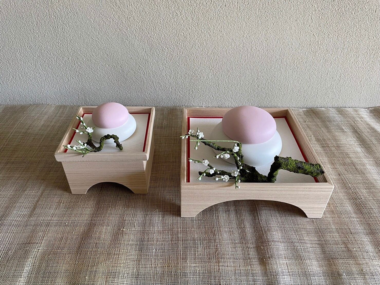 Reiwa no Koharu (with outer box)