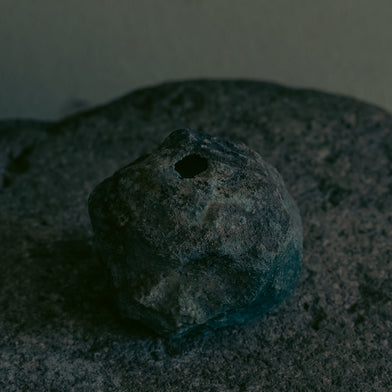 稲吉オサム　自然釉刳貫一輪挿し(2-12)