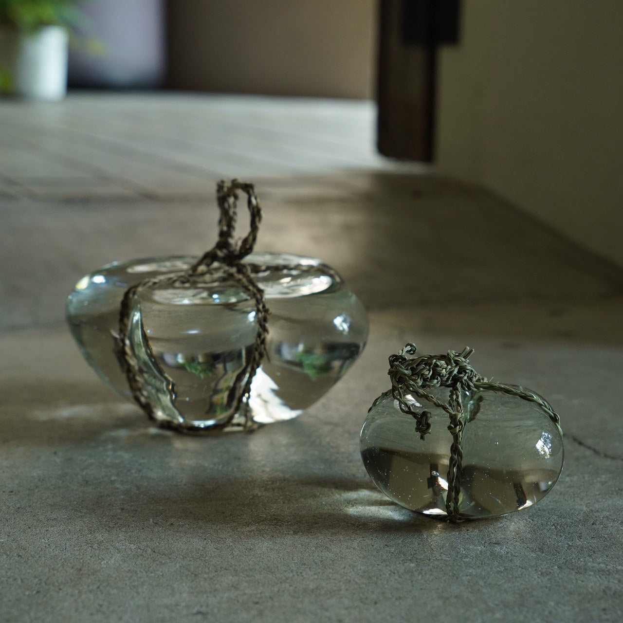 Glass Barrier Stone / Karamushi