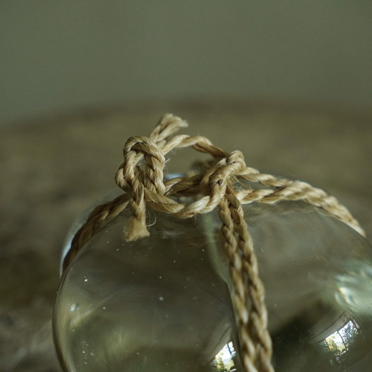 Glass Barrier Stone / Karamushi