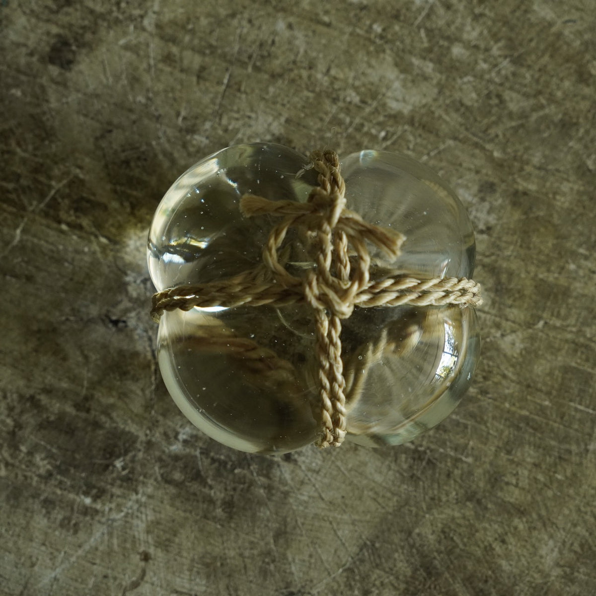 Glass Barrier Stone / Karamushi