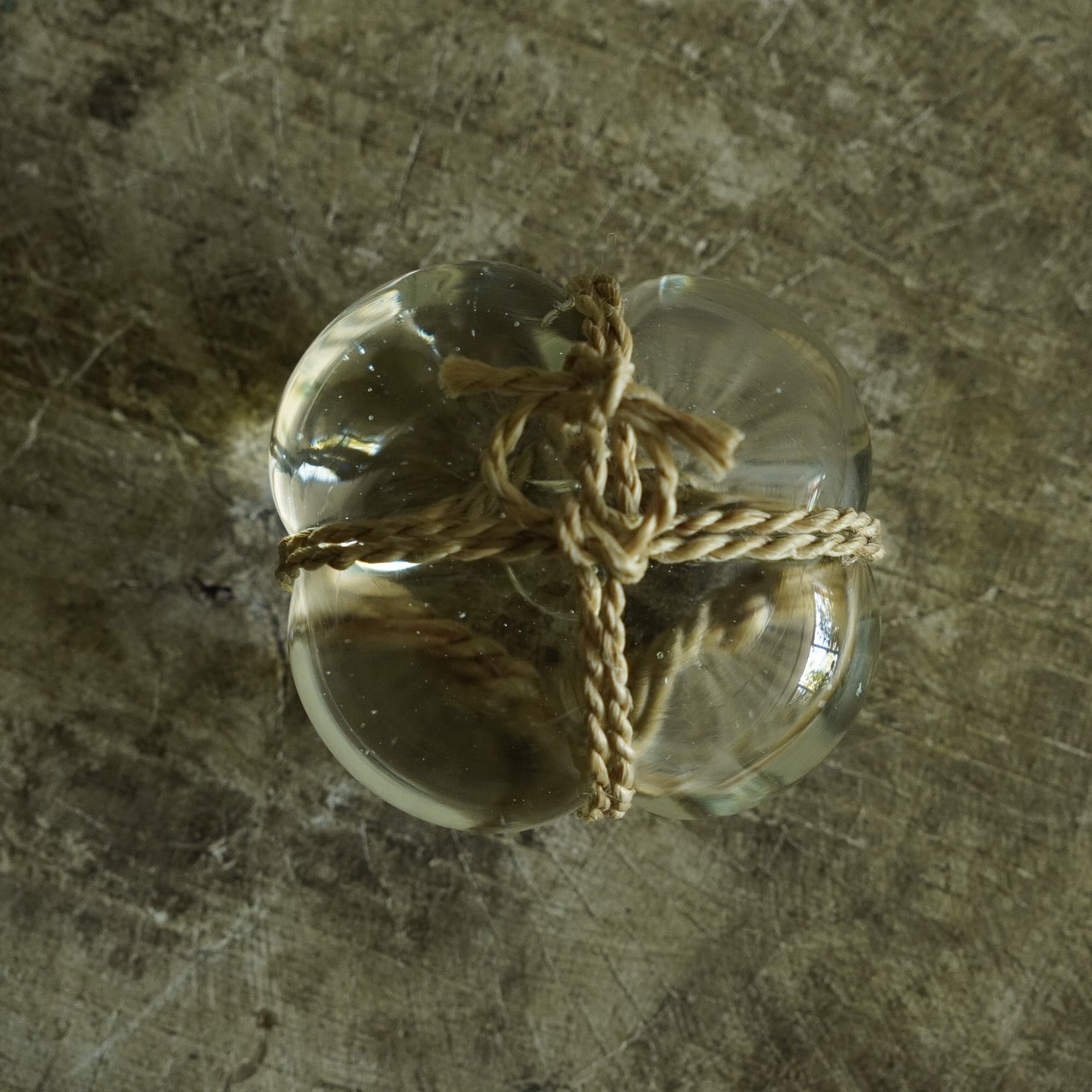 Glass Barrier Stone / Karamushi