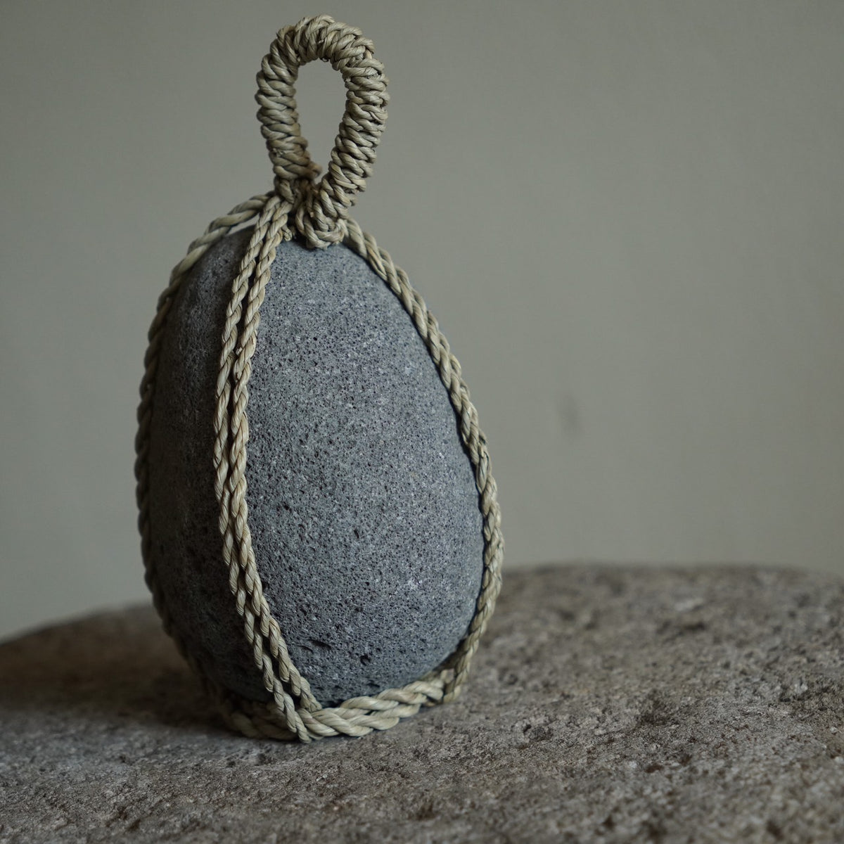 関守石  中　丙-ひのえ-