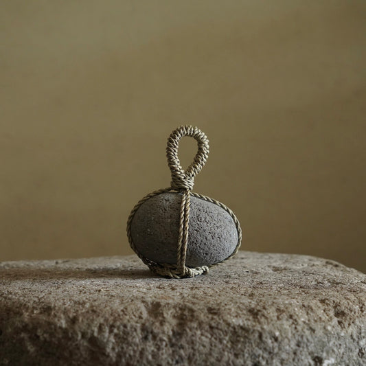 関守石  小b　丙-ひのえ-