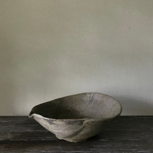 Mountain tea bowl