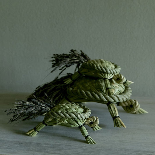 藁細工　亀（大）